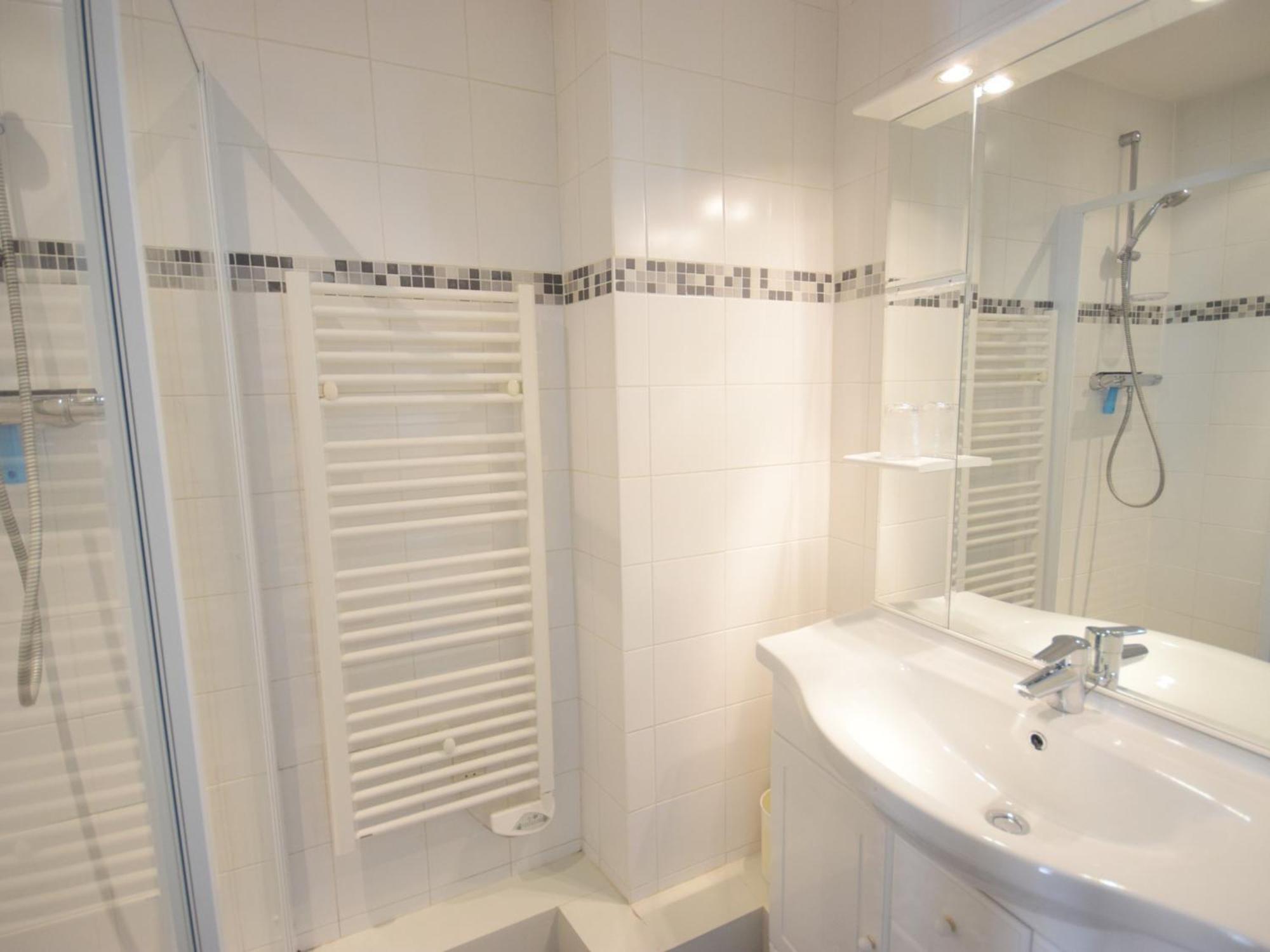 Appartement Charmant Avec Balcon, Wifi Et Animaux Admis A Evian-Les-Bains - Fr-1-498-14 Eksteriør billede